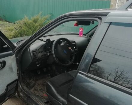 Черный ВАЗ 2111, объемом двигателя 1.6 л и пробегом 230 тыс. км за 1790 $, фото 3 на Automoto.ua