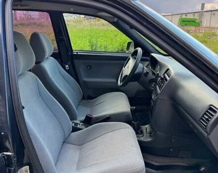 Черный ВАЗ 2111, объемом двигателя 1.6 л и пробегом 203 тыс. км за 2000 $, фото 7 на Automoto.ua