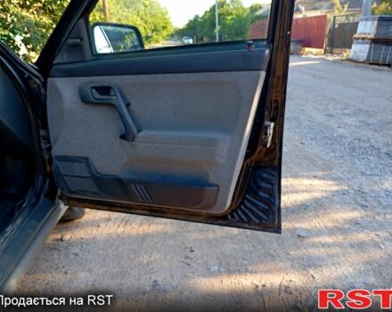 Черный ВАЗ 2111, объемом двигателя 1.6 л и пробегом 140 тыс. км за 1900 $, фото 6 на Automoto.ua