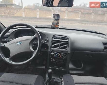 Черный ВАЗ 2111, объемом двигателя 1.6 л и пробегом 155 тыс. км за 2500 $, фото 1 на Automoto.ua