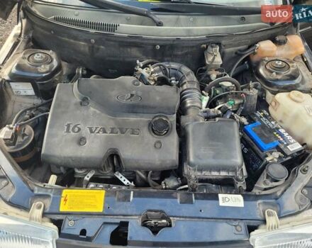 Черный ВАЗ 2111, объемом двигателя 1.6 л и пробегом 146 тыс. км за 2400 $, фото 5 на Automoto.ua