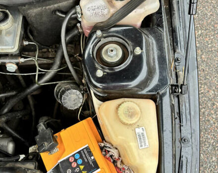 Черный ВАЗ 2111, объемом двигателя 1.6 л и пробегом 220 тыс. км за 2300 $, фото 4 на Automoto.ua