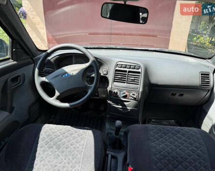 Чорний ВАЗ 2111, об'ємом двигуна 1.6 л та пробігом 25 тис. км за 4500 $, фото 1 на Automoto.ua