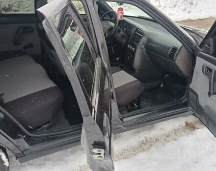 Черный ВАЗ 2111, объемом двигателя 1.6 л и пробегом 158 тыс. км за 2350 $, фото 16 на Automoto.ua