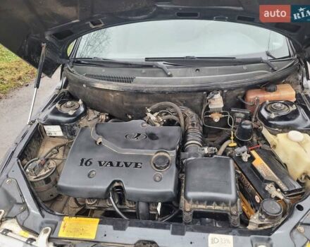 Черный ВАЗ 2111, объемом двигателя 1.6 л и пробегом 190 тыс. км за 1650 $, фото 10 на Automoto.ua