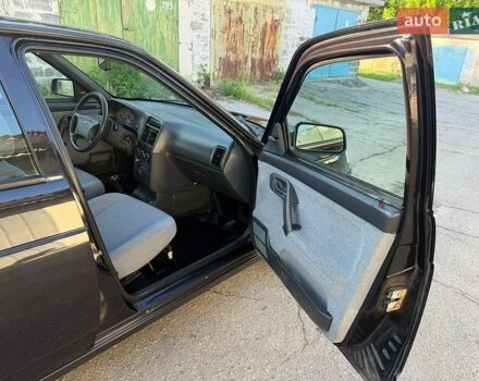 Чорний ВАЗ 2111, об'ємом двигуна 1.6 л та пробігом 59 тис. км за 3750 $, фото 11 на Automoto.ua