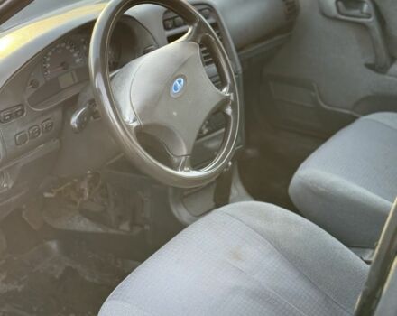 Черный ВАЗ 2111, объемом двигателя 1.6 л и пробегом 82 тыс. км за 1500 $, фото 4 на Automoto.ua