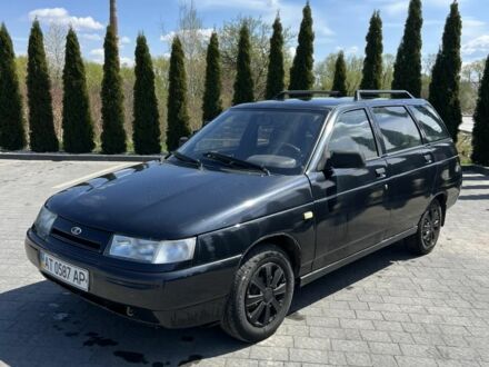 Черный ВАЗ 2111, объемом двигателя 1 л и пробегом 300 тыс. км за 1600 $, фото 1 на Automoto.ua