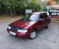 Красный ВАЗ 2111, объемом двигателя 1.5 л и пробегом 320 тыс. км за 1200 $, фото 1 на Automoto.ua