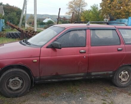 Красный ВАЗ 2111, объемом двигателя 1.5 л и пробегом 344 тыс. км за 1300 $, фото 2 на Automoto.ua