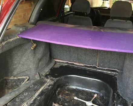 Красный ВАЗ 2111, объемом двигателя 1.5 л и пробегом 200 тыс. км за 1600 $, фото 2 на Automoto.ua