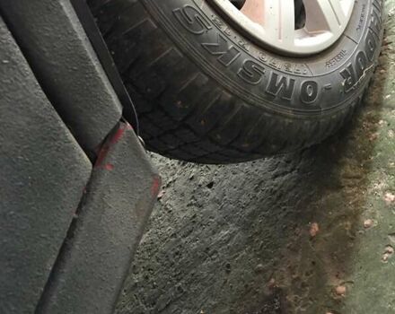 Красный ВАЗ 2111, объемом двигателя 1.5 л и пробегом 200 тыс. км за 1600 $, фото 1 на Automoto.ua