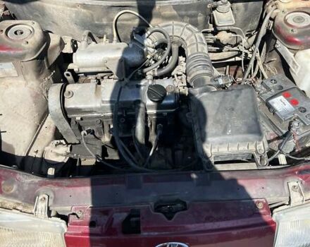 Красный ВАЗ 2111, объемом двигателя 1.5 л и пробегом 330 тыс. км за 1300 $, фото 2 на Automoto.ua