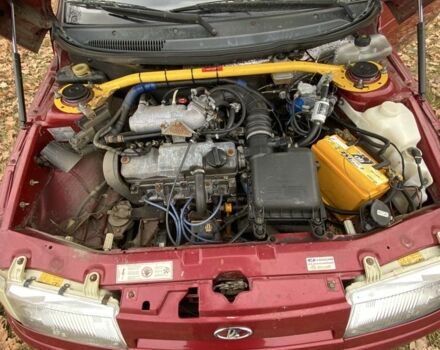 Красный ВАЗ 2111, объемом двигателя 10 л и пробегом 3 тыс. км за 1600 $, фото 4 на Automoto.ua