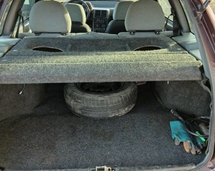 Красный ВАЗ 2111, объемом двигателя 1.6 л и пробегом 150 тыс. км за 1307 $, фото 6 на Automoto.ua