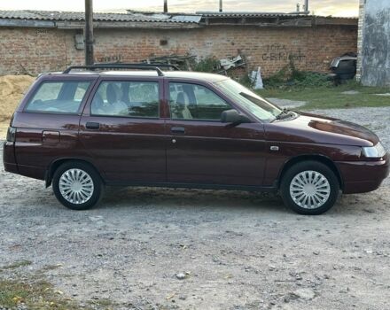 Красный ВАЗ 2111, объемом двигателя 1.6 л и пробегом 181 тыс. км за 1850 $, фото 1 на Automoto.ua