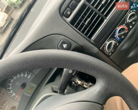 Красный ВАЗ 2111, объемом двигателя 1.6 л и пробегом 38 тыс. км за 4200 $, фото 15 на Automoto.ua