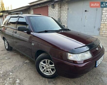 ВАЗ 2111 2008 в Николаеве на Automoto.ua Красный ВАЗ 2111, объемом двигателя 1.6 л и пробегом 133 тыс. км за 3250 $, фото 9 на Automoto.ua