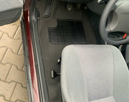 Красный ВАЗ 2111, объемом двигателя 1.6 л и пробегом 38 тыс. км за 4200 $, фото 19 на Automoto.ua