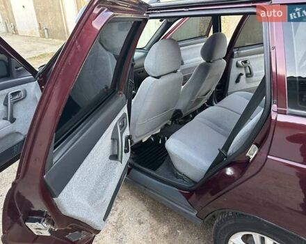 Червоний ВАЗ 2111, об'ємом двигуна 1.6 л та пробігом 136 тис. км за 2750 $, фото 25 на Automoto.ua