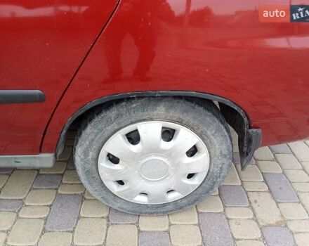 Красный ВАЗ 2111, объемом двигателя 1.6 л и пробегом 220 тыс. км за 2300 $, фото 9 на Automoto.ua