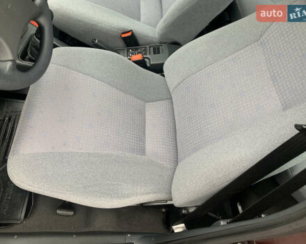 Красный ВАЗ 2111, объемом двигателя 1.6 л и пробегом 38 тыс. км за 4200 $, фото 12 на Automoto.ua