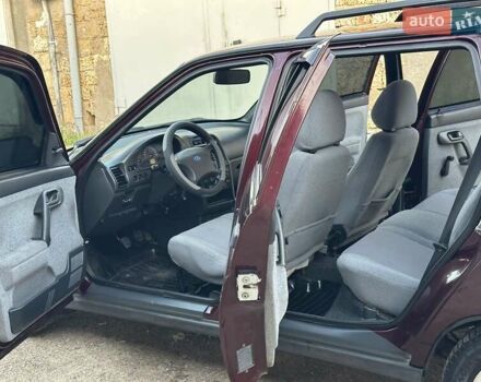 Червоний ВАЗ 2111, об'ємом двигуна 1.6 л та пробігом 136 тис. км за 2900 $, фото 22 на Automoto.ua