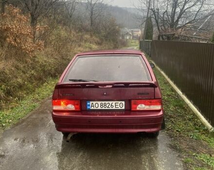 Красный ВАЗ 2111, объемом двигателя 1.5 л и пробегом 186 тыс. км за 600 $, фото 1 на Automoto.ua