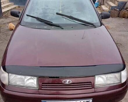 Красный ВАЗ 2111, объемом двигателя 1.6 л и пробегом 422 тыс. км за 2450 $, фото 1 на Automoto.ua