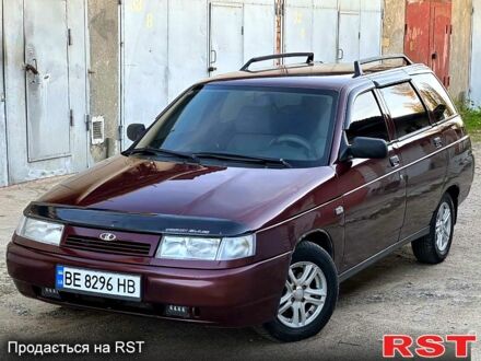 Красный ВАЗ 2111, объемом двигателя 1.6 л и пробегом 133 тыс. км за 3250 $, фото 1 на Automoto.ua