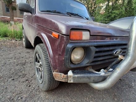 ВАЗ 2111 2011 в Славянске на Automoto.ua Красный ВАЗ 2111, объемом двигателя 1 л и пробегом 186 тыс. км за 1800 $, фото 1 на Automoto.ua
