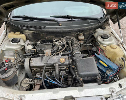 ВАЗ 2111, объемом двигателя 1.6 л и пробегом 391 тыс. км за 1500 $, фото 6 на Automoto.ua