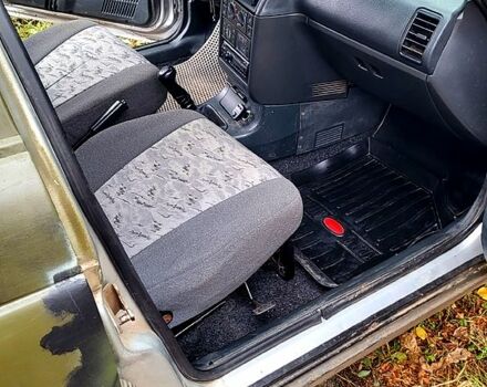 ВАЗ 2111, объемом двигателя 1.6 л и пробегом 350 тыс. км за 1200 $, фото 8 на Automoto.ua