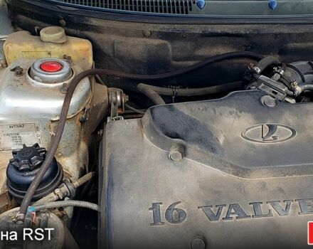 ВАЗ 2111, объемом двигателя 1.6 л и пробегом 273 тыс. км за 1300 $, фото 1 на Automoto.ua