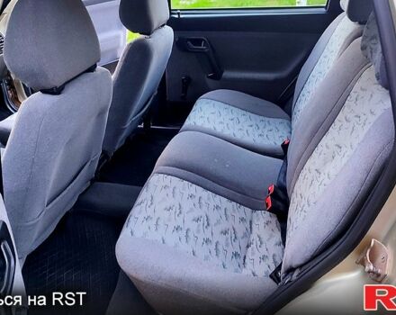 ВАЗ 2111, объемом двигателя 1.6 л и пробегом 214 тыс. км за 2400 $, фото 3 на Automoto.ua
