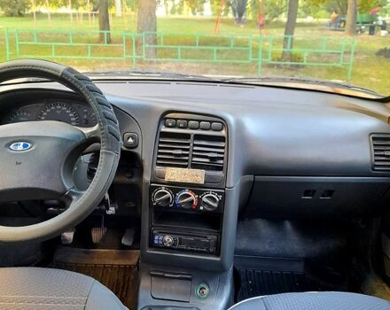 ВАЗ 2111, объемом двигателя 1.6 л и пробегом 208 тыс. км за 1300 $, фото 4 на Automoto.ua