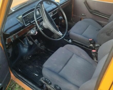 Желтый ВАЗ 2111, объемом двигателя 3 л и пробегом 357 тыс. км за 400 $, фото 6 на Automoto.ua