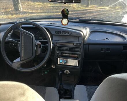 Серый ВАЗ 2111, объемом двигателя 1.5 л и пробегом 300 тыс. км за 1700 $, фото 4 на Automoto.ua