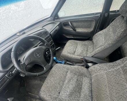 Серый ВАЗ 2111, объемом двигателя 1.5 л и пробегом 190 тыс. км за 950 $, фото 6 на Automoto.ua