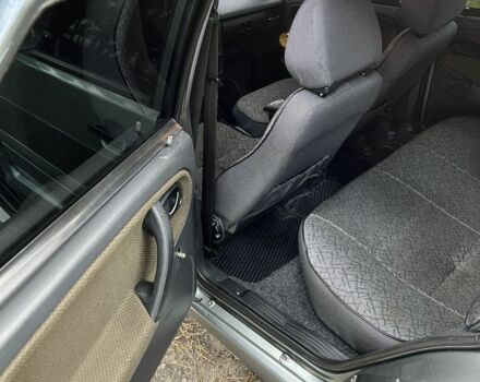 Серый ВАЗ 2111, объемом двигателя 1.6 л и пробегом 200 тыс. км за 2950 $, фото 3 на Automoto.ua