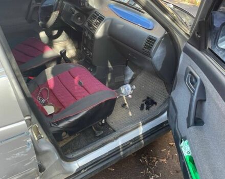 Серый ВАЗ 2111, объемом двигателя 1.5 л и пробегом 150 тыс. км за 713 $, фото 3 на Automoto.ua