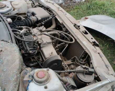 Серый ВАЗ 2111, объемом двигателя 1.5 л и пробегом 200 тыс. км за 500 $, фото 4 на Automoto.ua