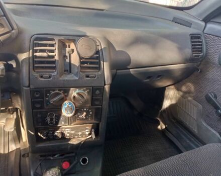 Сірий ВАЗ 2111, об'ємом двигуна 1.5 л та пробігом 6 тис. км за 846 $, фото 5 на Automoto.ua