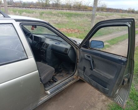 ВАЗ 2111 2000 в Снигиревке на Automoto.ua Серый ВАЗ 2111, объемом двигателя 1.5 л и пробегом 281 тыс. км за 1072 $, фото 9 на Automoto.ua