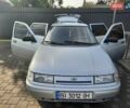 Серый ВАЗ 2111, объемом двигателя 1.5 л и пробегом 450 тыс. км за 1500 $, фото 1 на Automoto.ua