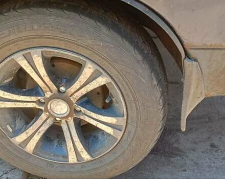 Серый ВАЗ 2111, объемом двигателя 1.5 л и пробегом 400 тыс. км за 1250 $, фото 13 на Automoto.ua