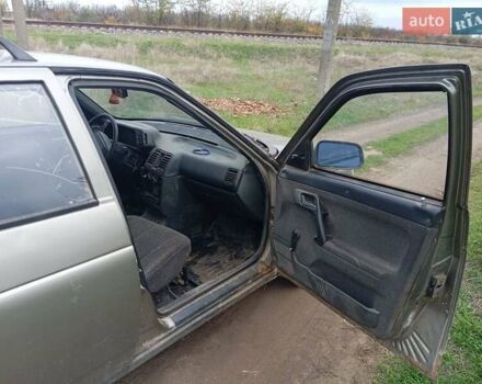 ВАЗ 2111 2000 в Снигиревке на Automoto.ua Серый ВАЗ 2111, объемом двигателя 1.5 л и пробегом 281 тыс. км за 1072 $, фото 8 на Automoto.ua