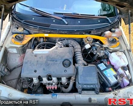 Серый ВАЗ 2111, объемом двигателя 1.5 л и пробегом 380 тыс. км за 2500 $, фото 6 на Automoto.ua