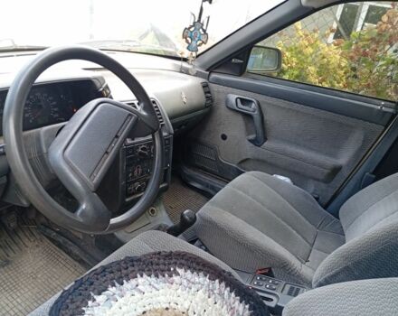 Серый ВАЗ 2111, объемом двигателя 1.6 л и пробегом 260 тыс. км за 900 $, фото 7 на Automoto.ua