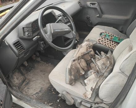 Серый ВАЗ 2111, объемом двигателя 0 л и пробегом 111 тыс. км за 357 $, фото 2 на Automoto.ua